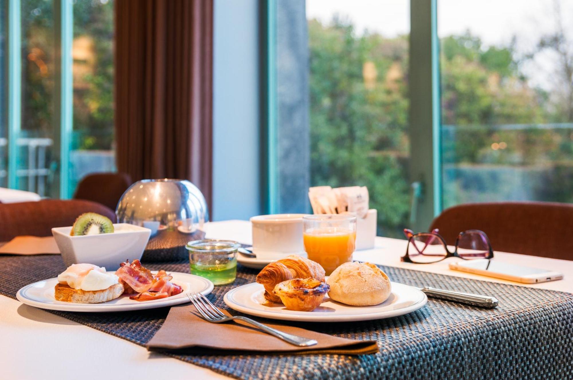 Hotel De Guimaraes Business & Spa Dış mekan fotoğraf