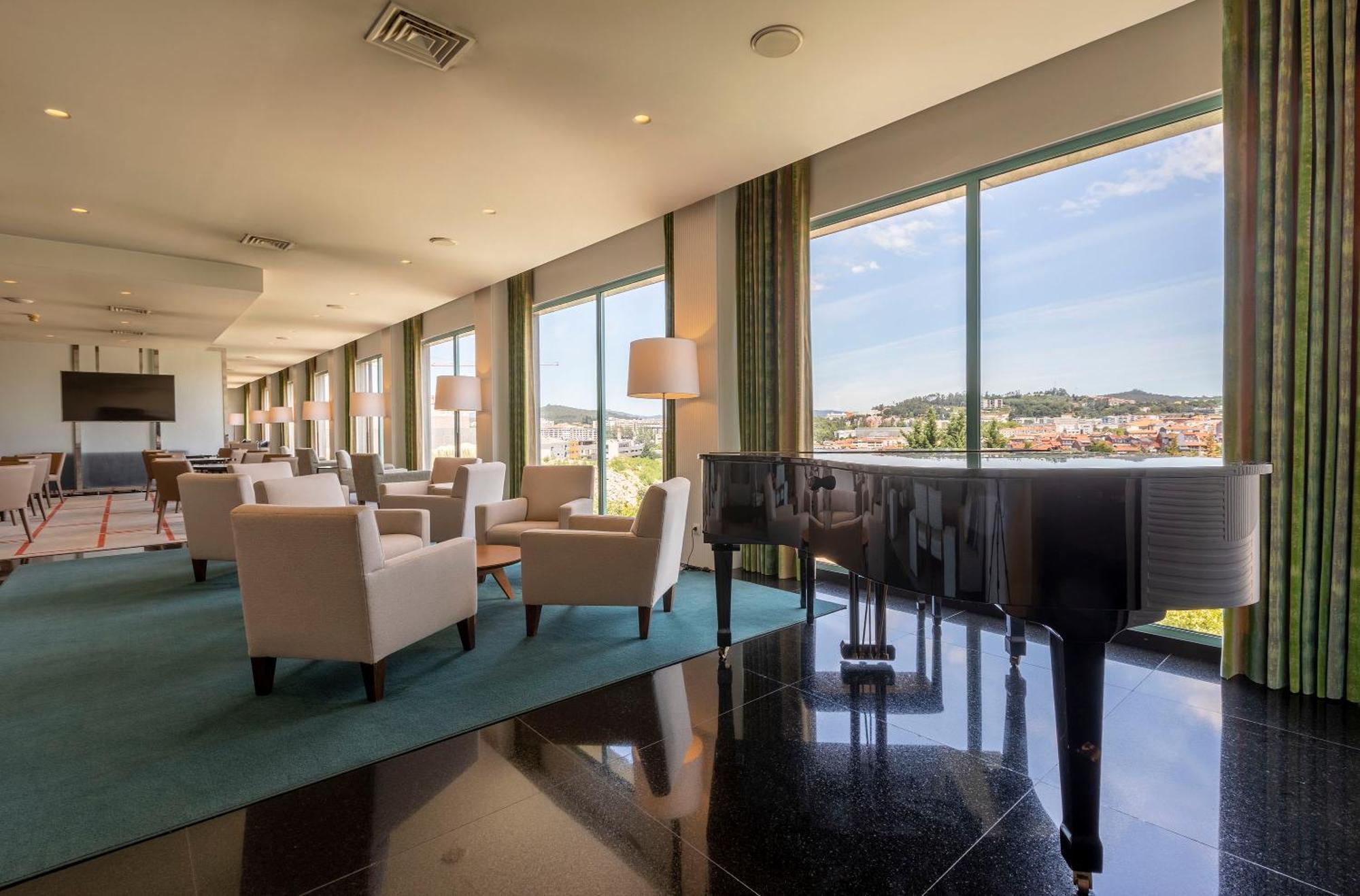 Hotel De Guimaraes Business & Spa Dış mekan fotoğraf