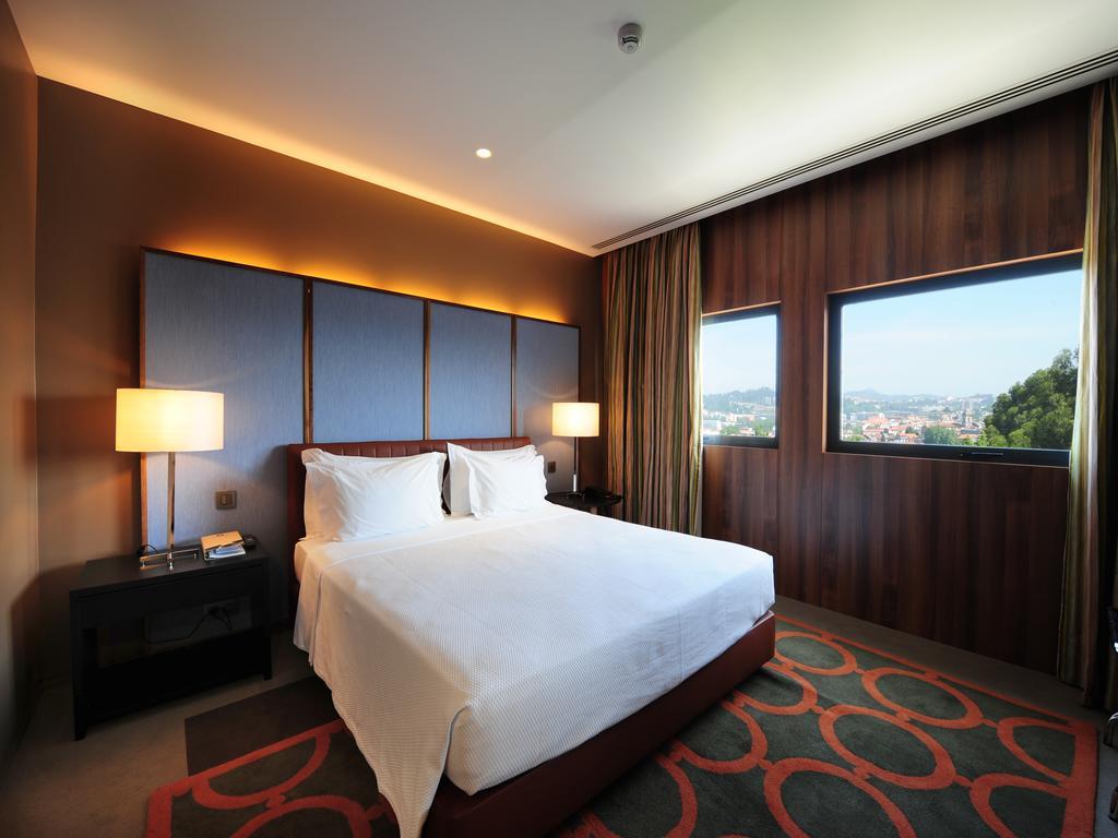 Hotel De Guimaraes Business & Spa Dış mekan fotoğraf